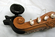 Fzoneクリップタイプ　　チューナー FT-550